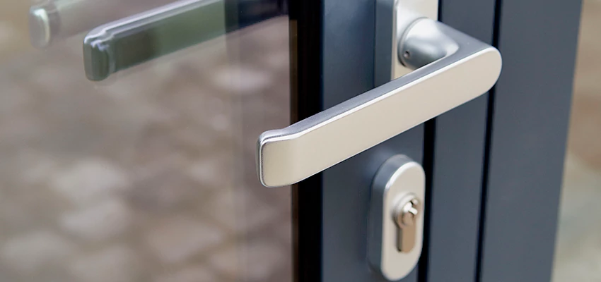 Broken Door Lock Cylinder Repair in Interlaken, California