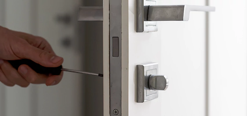 Key Programming Locksmith Open Now in Interlaken, California